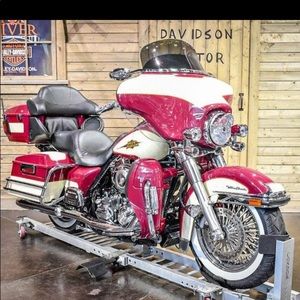 Meet your Posher, Lee